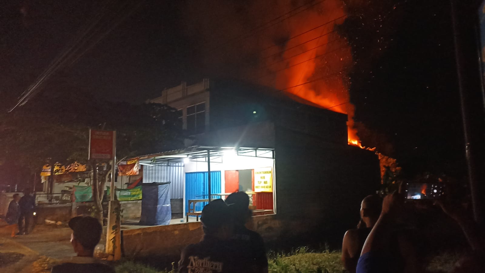 Kerugian  Rp 1,1 Miliar Akibat Kebakaran Toko Sembako Di Bantul