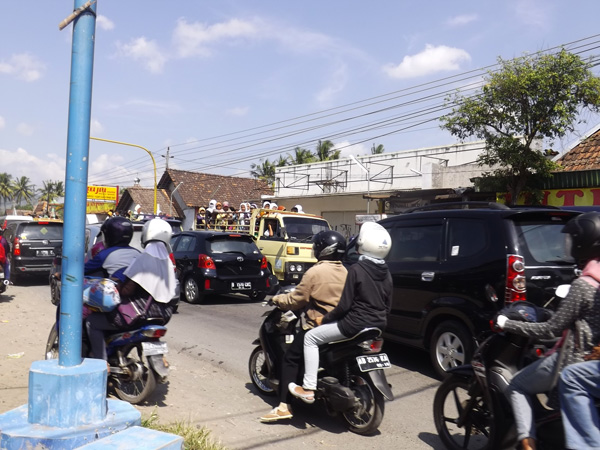 Pasca lebaran "Masuk sekolah dan kantor jalan kembali lenggang