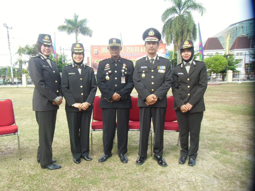 TIGA ANGGOTA POLDA  DIY  DIBERHENTIKAN DARI KORPS BHAYANGKARA