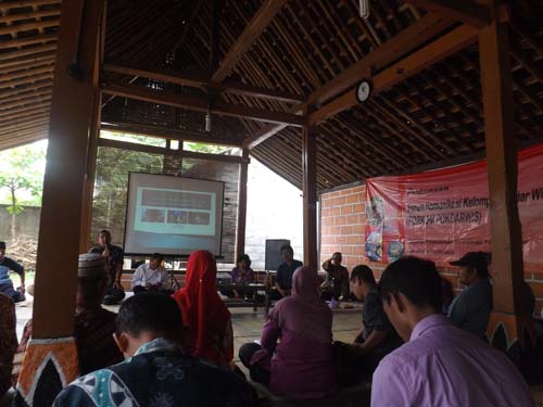 Hilangkan Hangat -Hangat Tahi Ayam Forkom Wisata Bantul Bahas Pariwisata di Pulesari Sleman