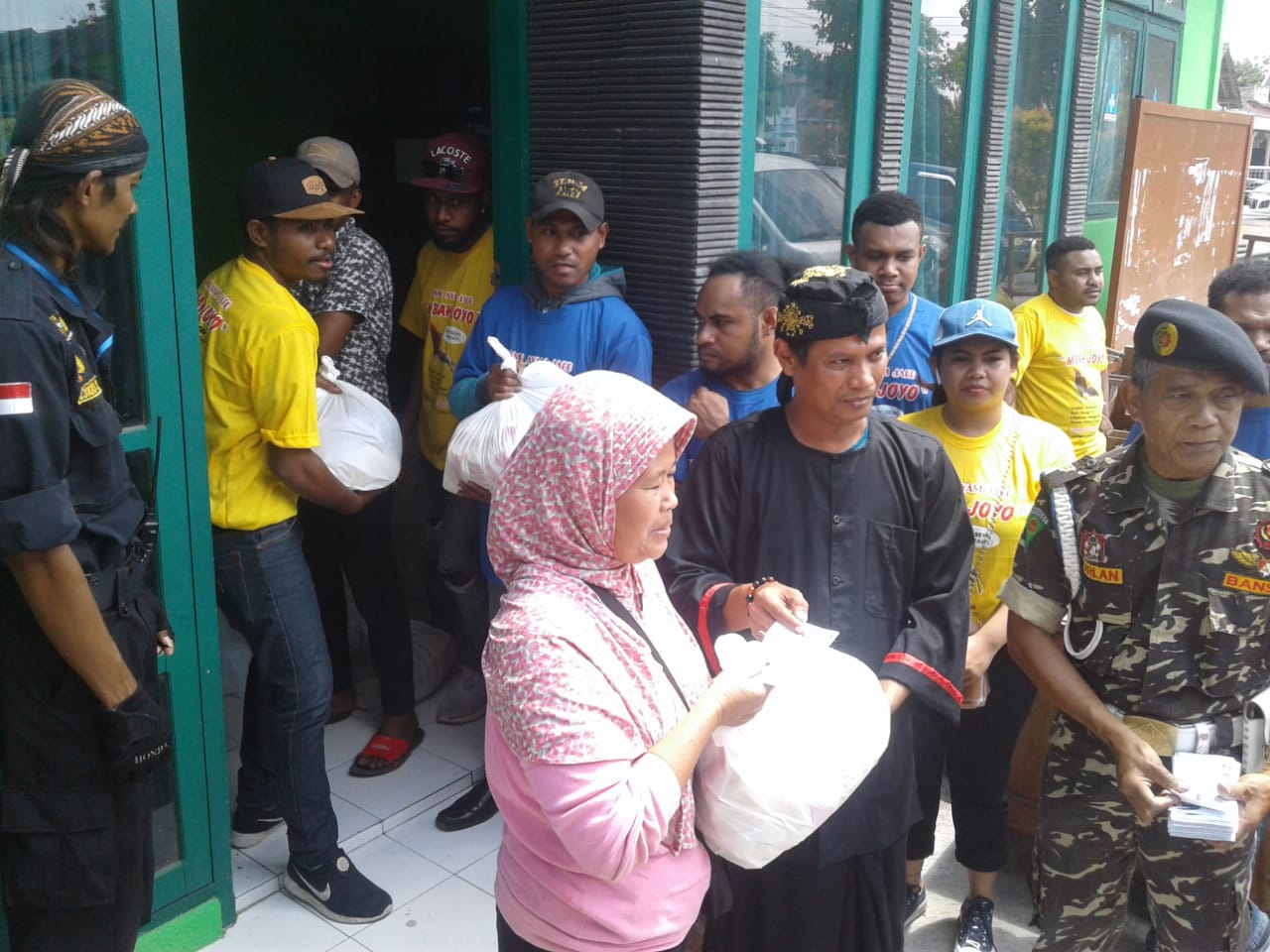 Mbah Joyo didukung FKOR dan Komunitas Masyatakat Madani Santuni Keluarga Miskin