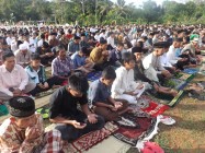 Khotib Idul Fitri 1435 H/2014 khusuk…