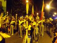 Tari kipas dan oncor menari sejauh…
