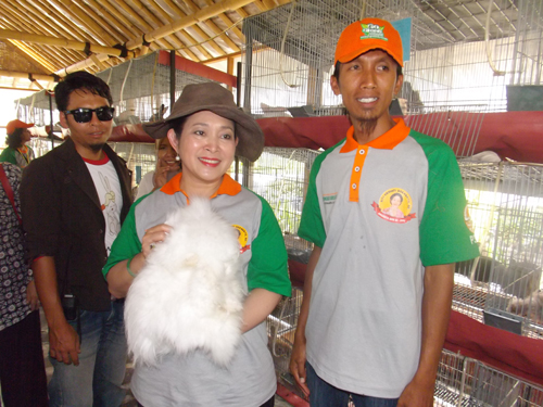 Titiek  Soeharto Kagumi Peternakan Agro Wisata Bhumi Merapi Farm