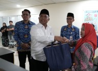 Bupati dan Wabup Sleman Jenguk…