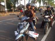 Pemuda gunungkidul tertipkan spanduk…
