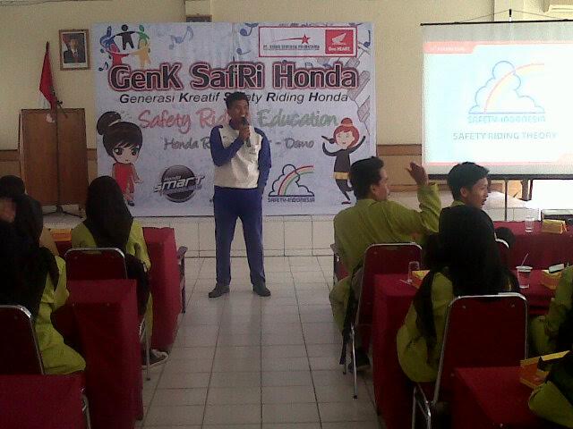 Main Dealer Honda Sinar Sentosa Sosialisasi Safety Riding Bagi Pelajar