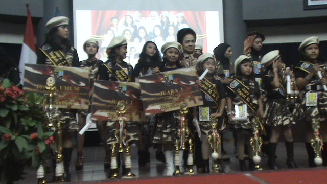  Di hari Ulang Tahunnya Aurel Raih Juara I Lomba Nyanyi Lagu Perjuangan