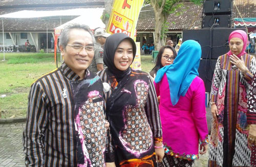 Suharsono dan Halim Bersama Istri Tampil Fashion Shoow di Bantul Juoos 2020