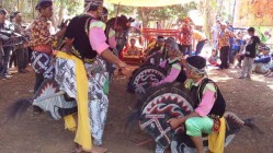 Kuda lumping Turonggo Mudo Dwi…