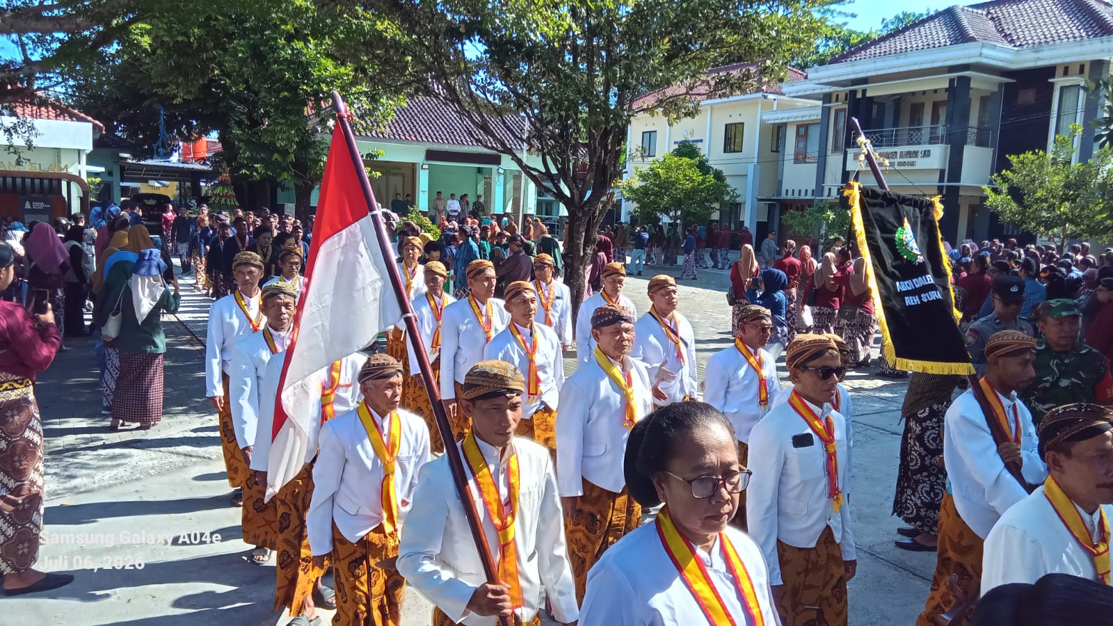 Tradisi Budaya Kirab "Siwur Imogiri 2026 Sederhana Tapi Meriah