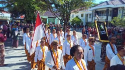 Tradisi Budaya Kirab "Siwur…