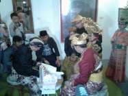 Ada-Ada Saja Sepasang Pengantin…