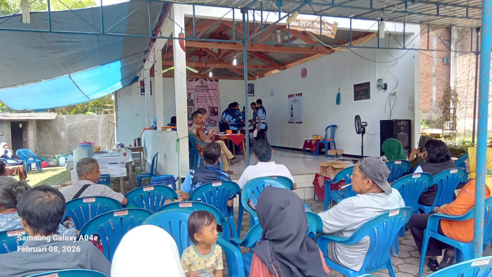 Asyik pesta demokrasi pemilih RT Baturetno 2026 pemilih di suguhi tongseng dan menu enak - enak 