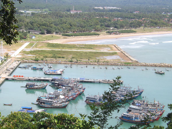 Inilah  View Pantai Teleng  Ria Pacitan Jawa Timur