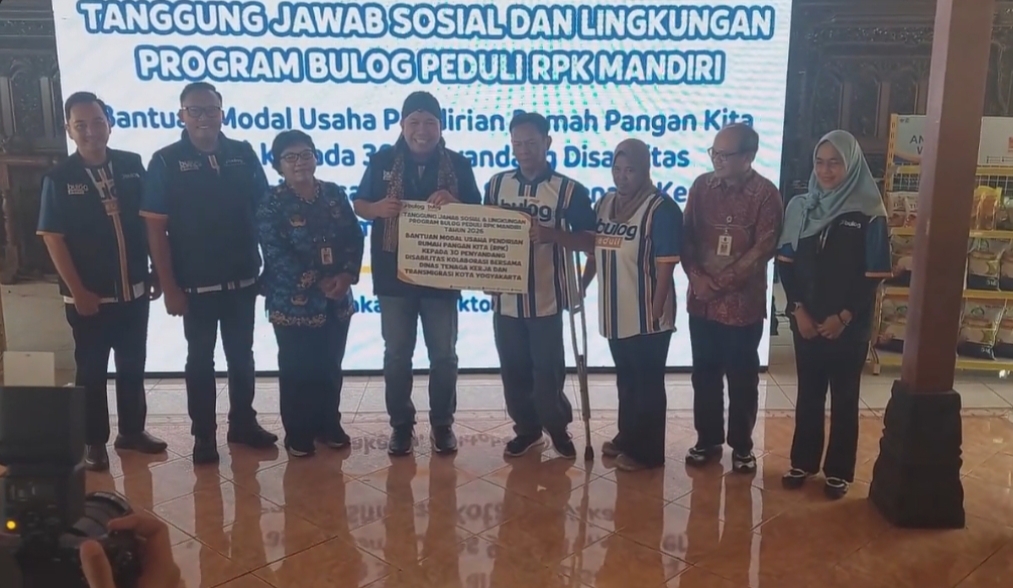 <a href='https://pastvnews.com/ekonomi-perbankkan/30-penyandang-disabilitas-dapat-bantuan-dari-bulog-untuk-modal-usaha-melalui-rpk-mandiri.html'>30 Penyandang  Disabilitas Dapat Bantuan Dari BULOG Untuk Modal Usaha Melalui RPK Mandiri </a>