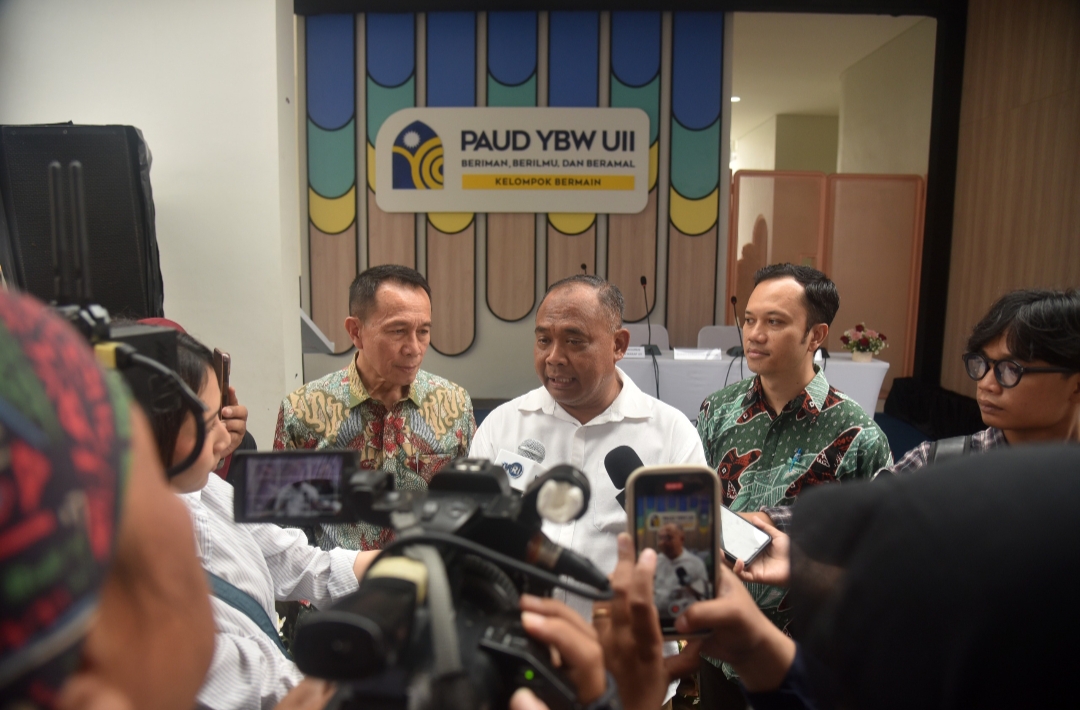 <a href='https://pastvnews.com/berita-daerah/gedung-baru-kelompok-bermain-uii-diresmikan-oleh-bupati.-dorong-penguatan-pendidikan-karakter-sejak-dini.html'>Gedung Baru Kelompok Bermain UII Diresmikan Oleh Bupati. Dorong Penguatan Pendidikan Karakter Sejak Dini</a>